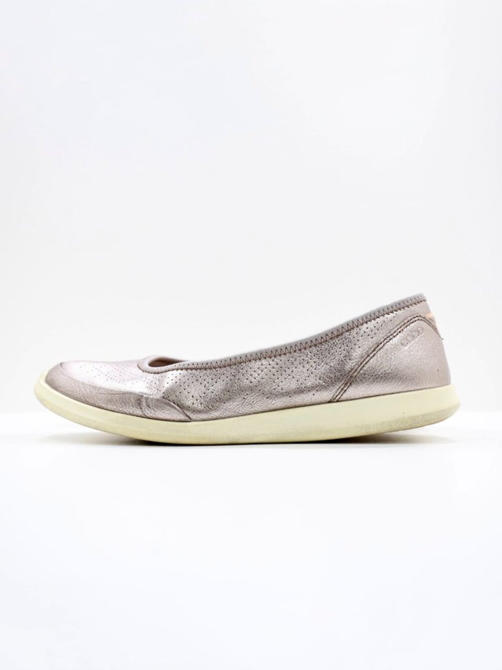 Ecco Sense Bronze Leather Lightweight Comfort Ballet Flats - 9/EU 40. Scuffs